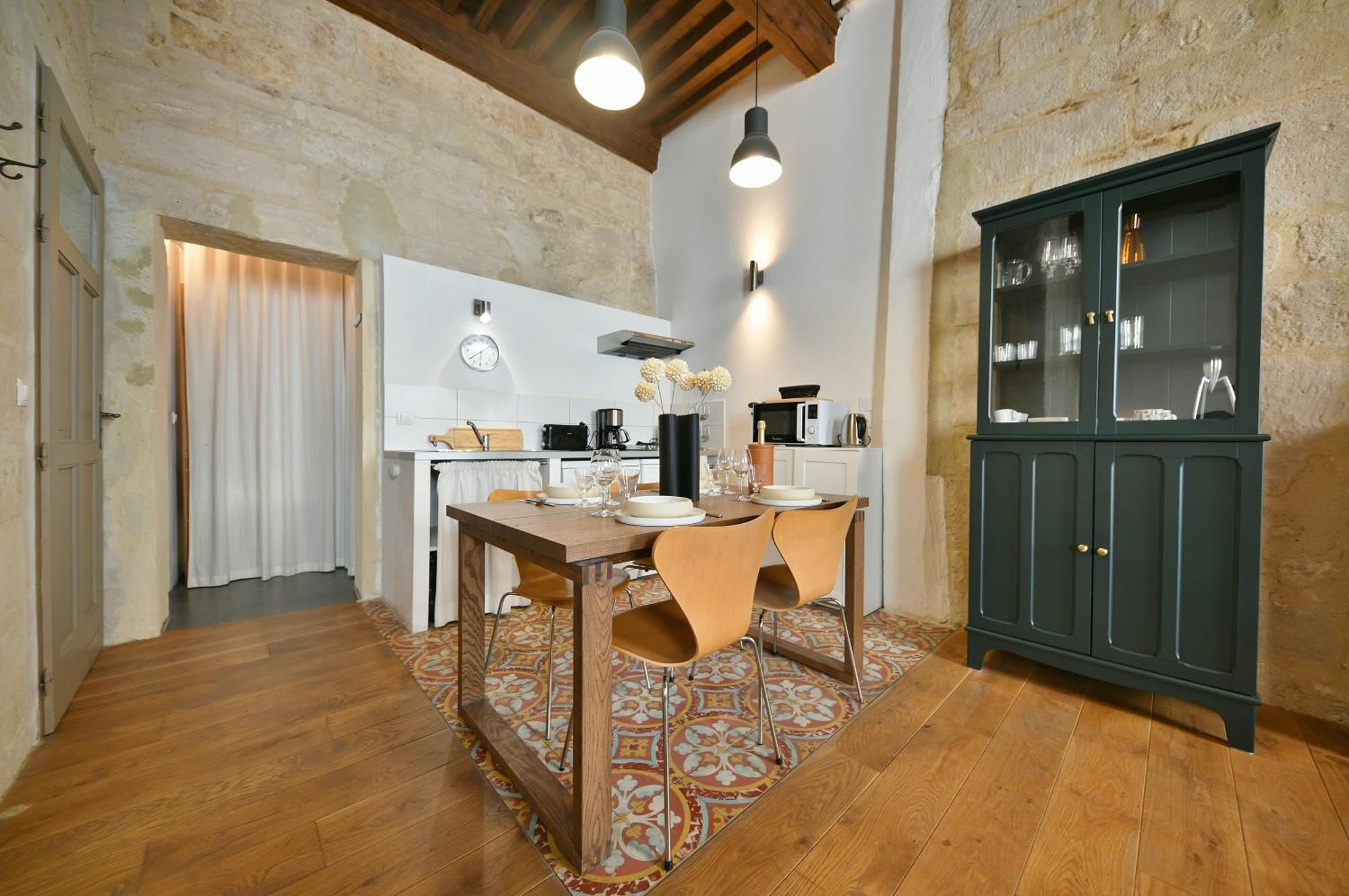 "La Suite" 3 Etoiles Uzès Eksteriør billede