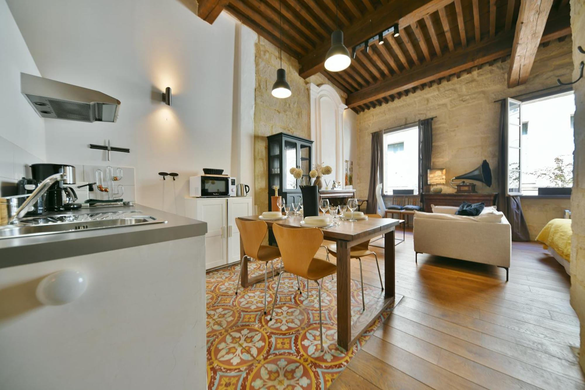 "La Suite" 3 Etoiles Uzès Eksteriør billede