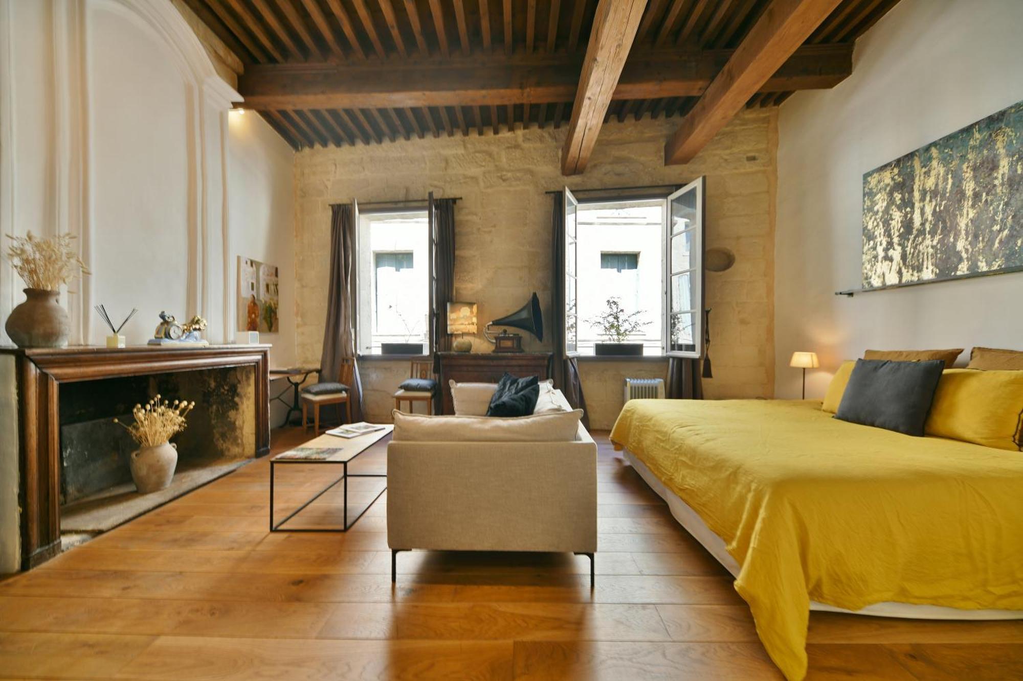 "La Suite" 3 Etoiles Uzès Eksteriør billede